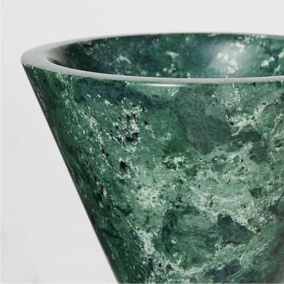 STUDIO MCGEE NWT marble bowl -green -3.5” - Picture 3 of 6